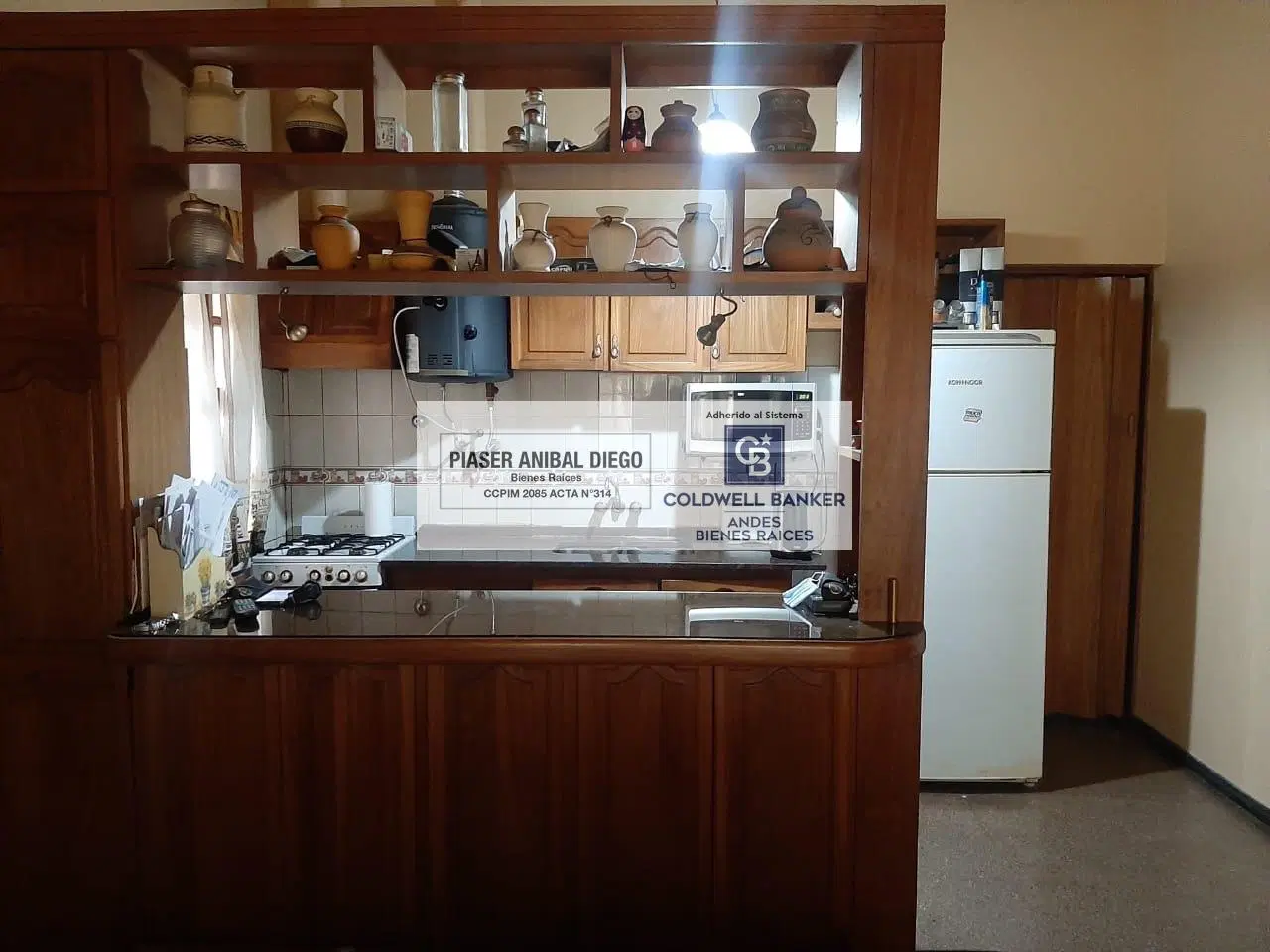 casa 3 dormitorios en esquina frente a una plaza zona muy tranquila 5