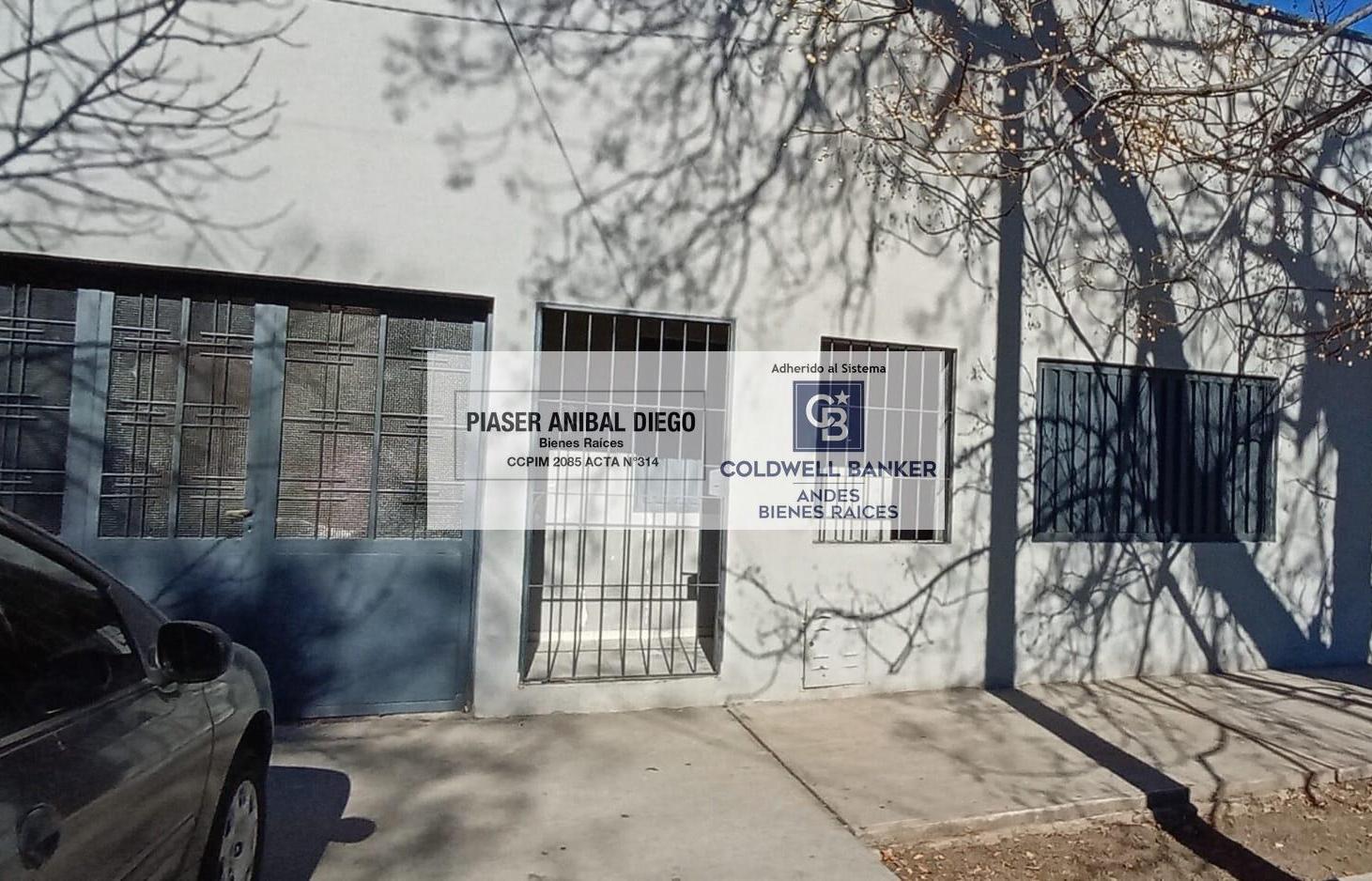 2 casas en el mismo terreno, en excelente ubicación.