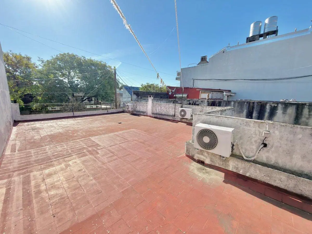 VENTA PH MULTIFAMILIAR PARQUE AVELLANEDA 5