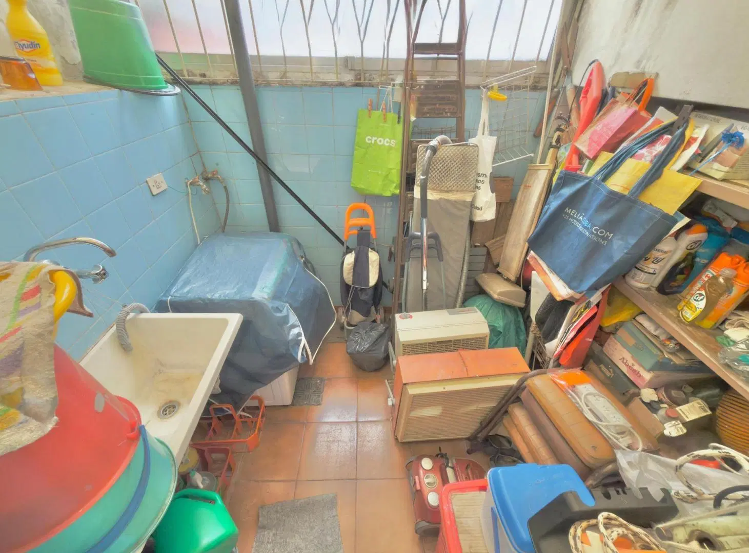 VENTA CASA 4 AMBIENTES C/ TERRAZA COCHERA Y LAVADE 2
