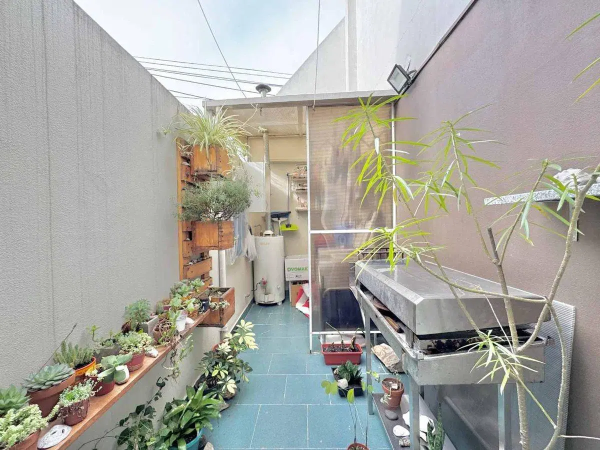 VENTA PH 3 AMBIENTES SIN EXPENSAS C/PATIO Y BALCON 2