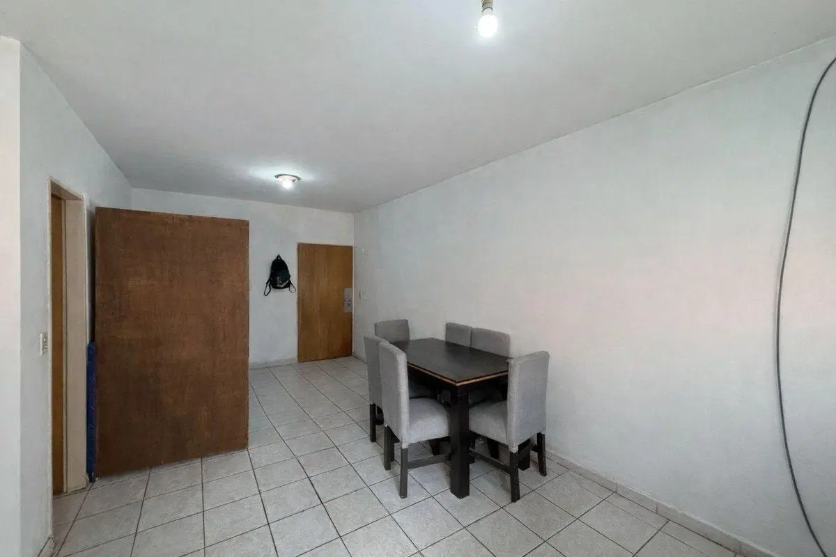 MONOAMBIENTE EN FLORESTA CON GRAN CONECTIVIDAD 5
