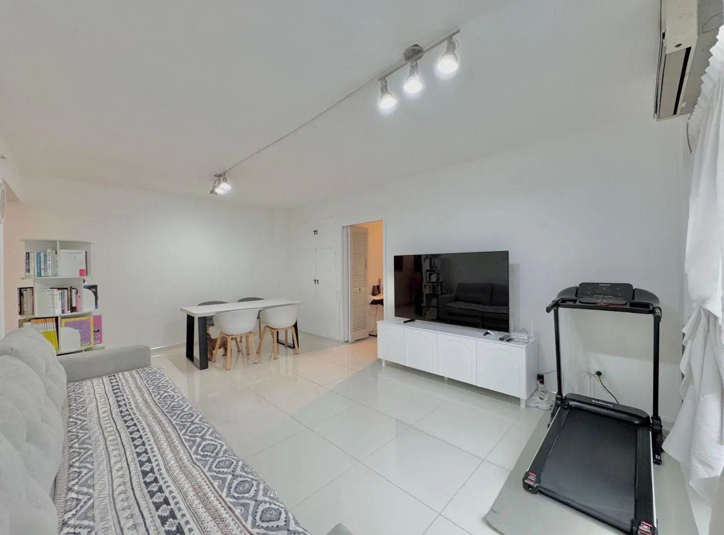 DEPTO 4 AMB EN VENTA COCHERA SEG 24HS CHACABUCO 2