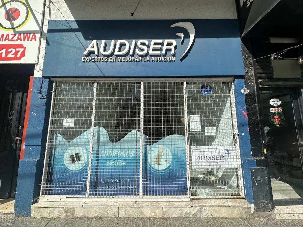 ALQUILER DE LOCAL 140M2 EN AV. CABILDO 8