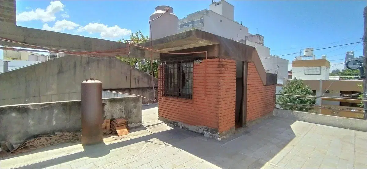 Venta Casa 4 amb + Galpón 2