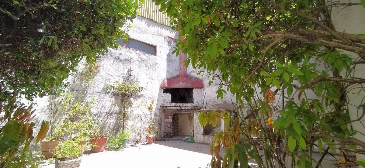Venta Casa 4 amb + Galpón 3