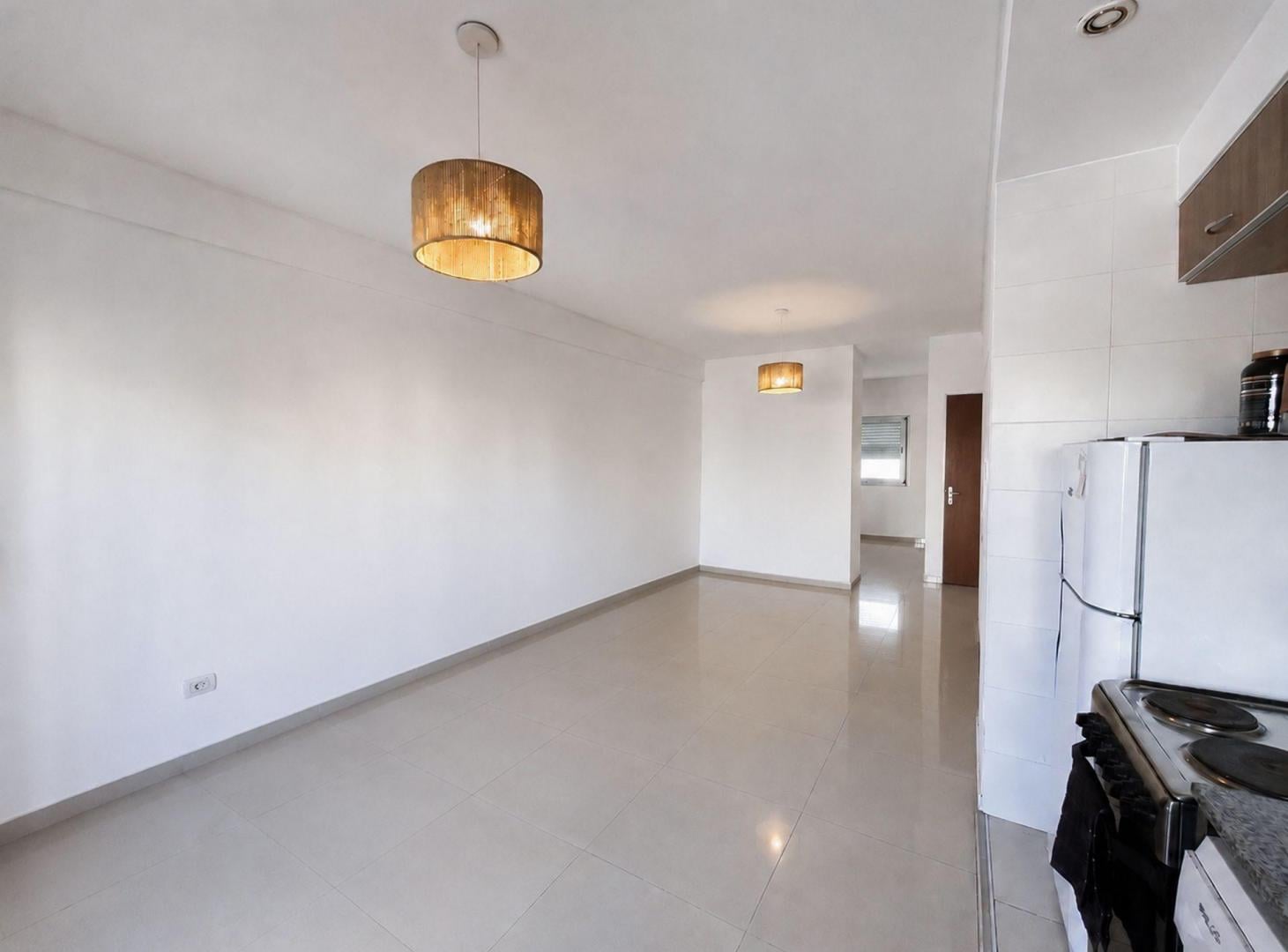 Foto de VENTA: DEPTO MONOAMB. SUBDIVIDIDO CON BALCON Y SUM, imagen 5