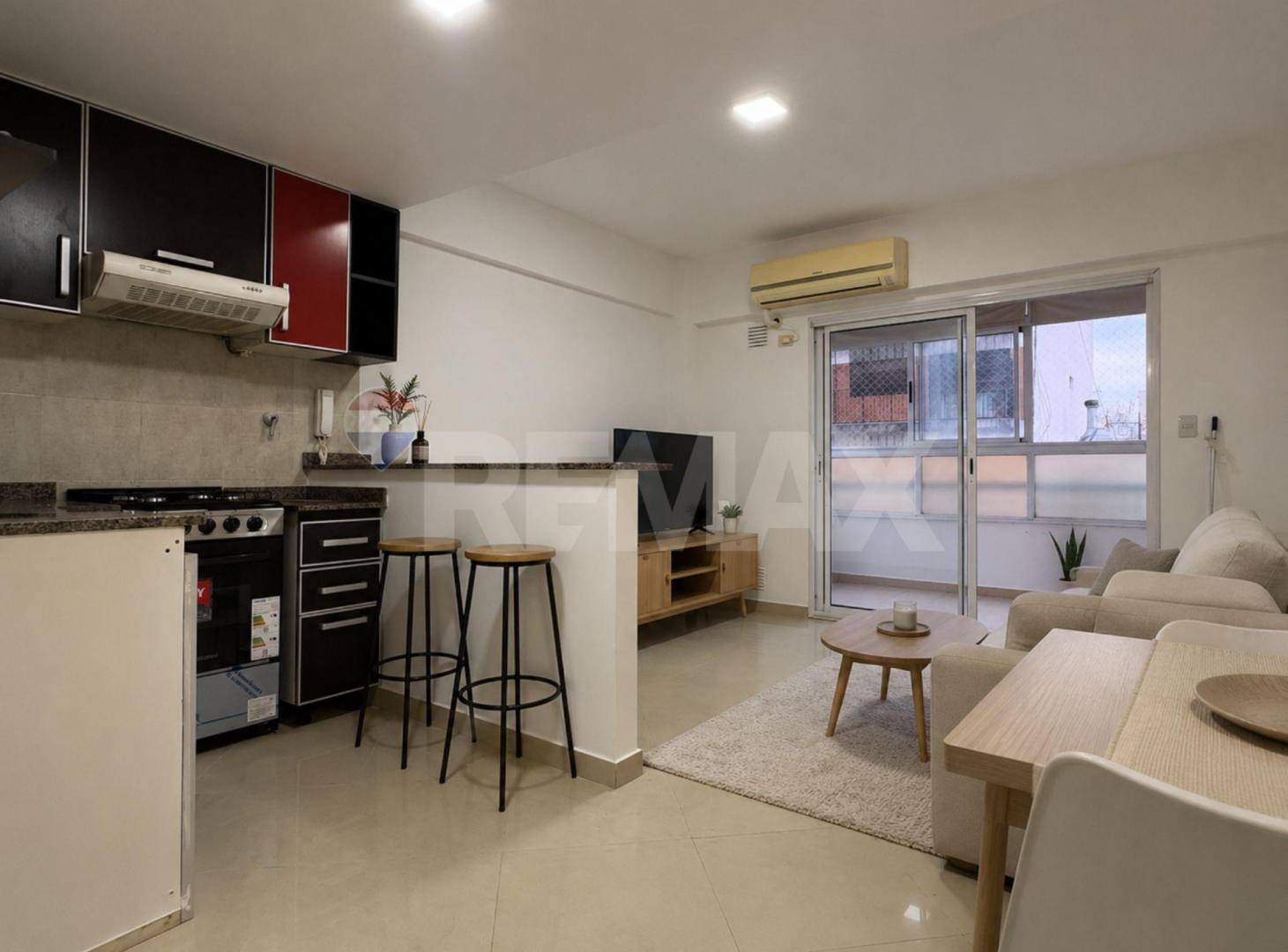 Foto de VENTA DEPARTAMENTO 2 AMBIENTES AL FRENTE C/ BALCON, imagen 4