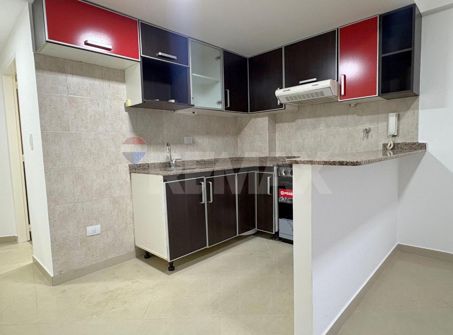 Foto de VENTA DEPARTAMENTO 2 AMBIENTES AL FRENTE C/ BALCON, imagen 2