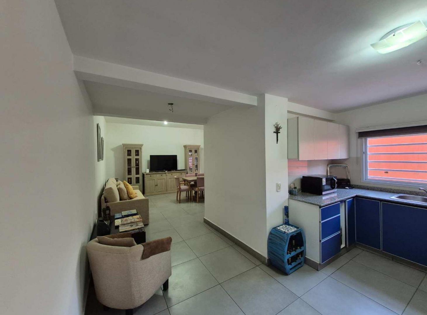 Foto de Chalet en esquina-2 dorm-2 terrazas DEVOTO, imagen 1