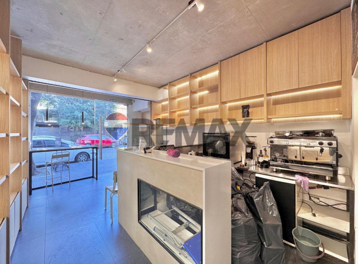 Foto de LOCAL 29M2 EN VENTA EN COLEGIALES AMOBLADO, imagen 2