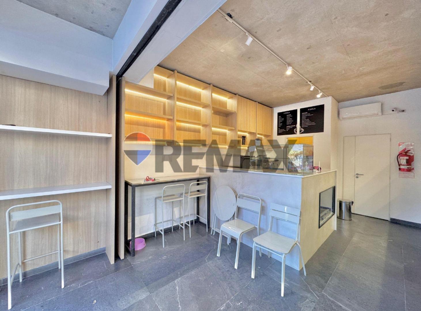 Foto de LOCAL 29M2 EN VENTA EN COLEGIALES AMOBLADO, imagen 1
