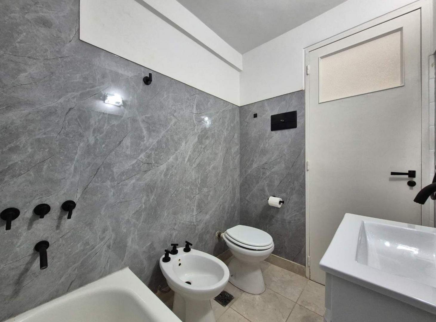 Foto de Venta Departamento 2 ambientes en Caballito Norte, imagen 2