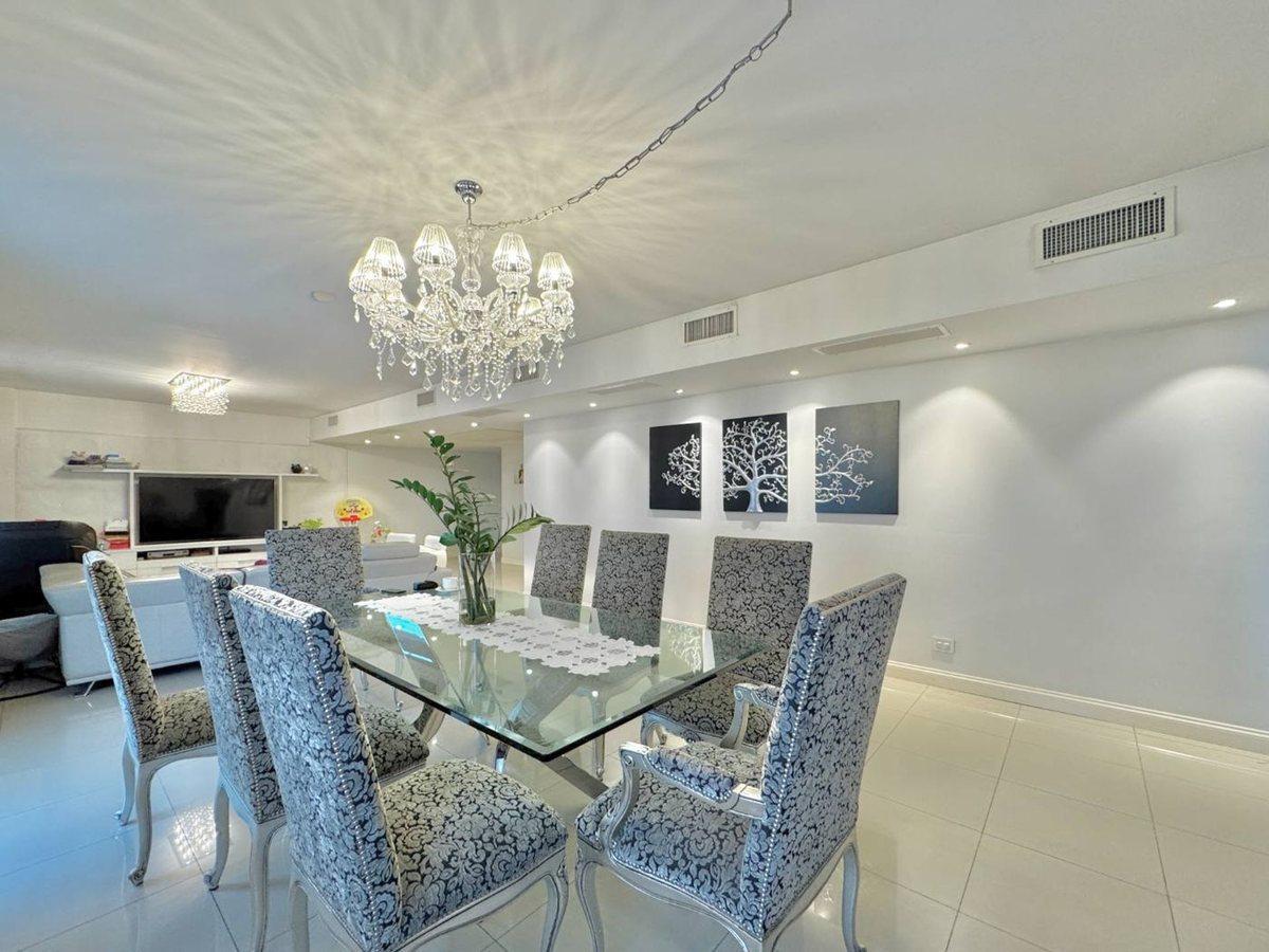 Foto de VENTA DPTO EN FLORES 6AMB 2COCH FULL AMNTS Y DPNDC, imagen 3