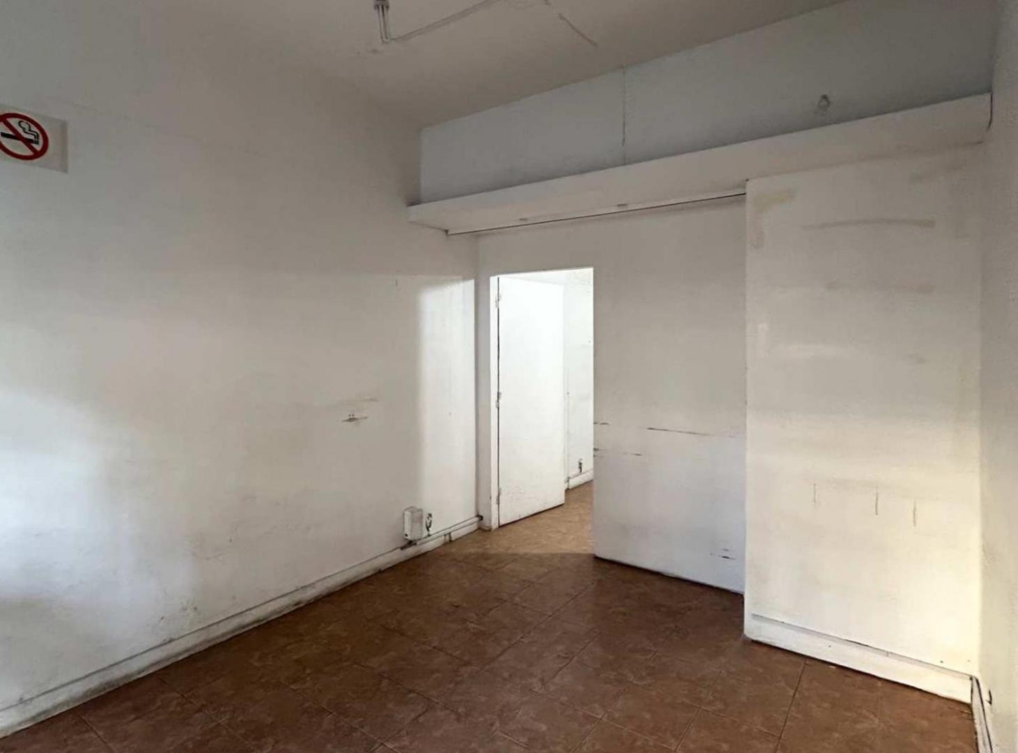 Foto de VENTA de local Comercial en pleno Av. Boyaca, imagen 5
