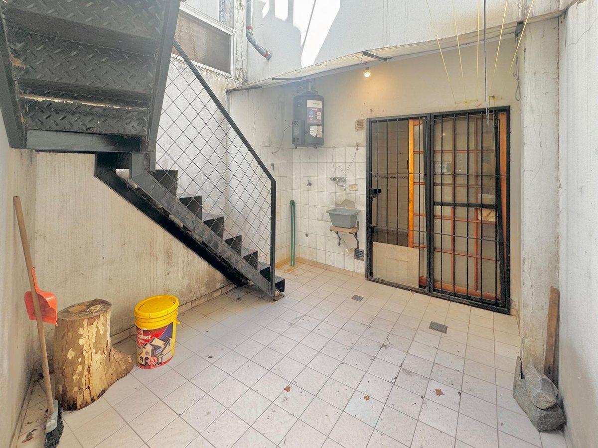 Foto de ALQUILER COMERCIAL PH 3 AMBIENTES ZONA FLORES, imagen 5