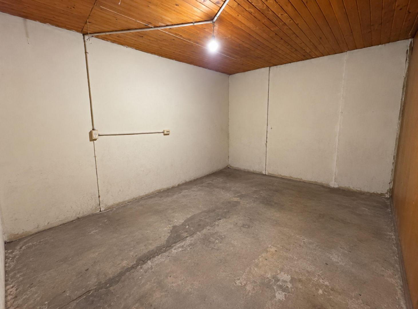 Foto de ALQUILER DEPOSITO GALPON VIVIENDA 7 AMBIENTES, imagen 4