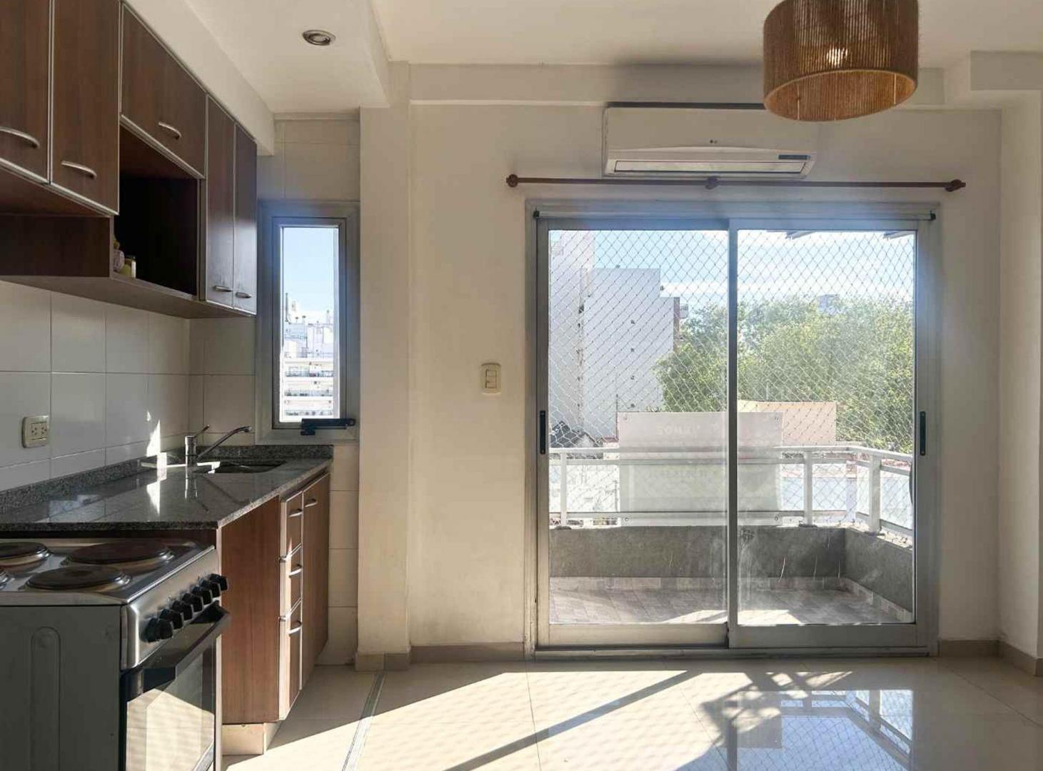 Foto de VENTA DEPTARTAMENTO MONOAMBIENTE SUBDIV. Y con SUM, imagen 1