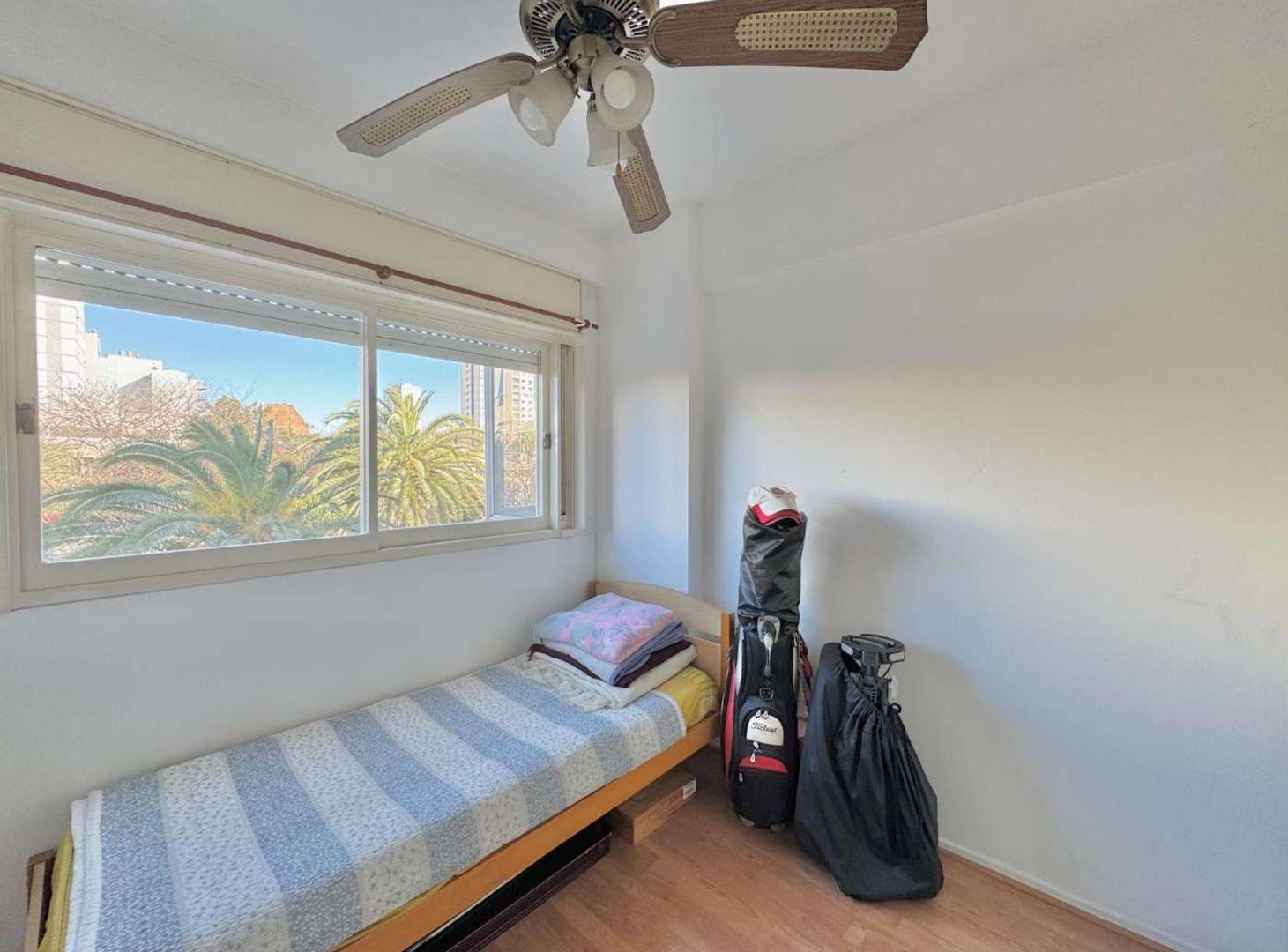 Foto de VENTA DEPARTAMENTO 4 AMBIENTES FLORES APTO CRÉDITO, imagen 2