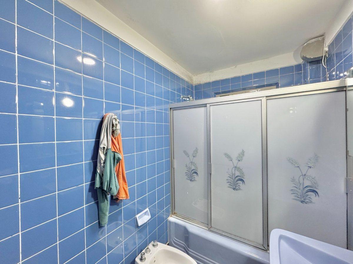 Foto de DEPTO 4 AMB EN VENTA CON DEPEND ILUMINADO AL FRENT, imagen 4