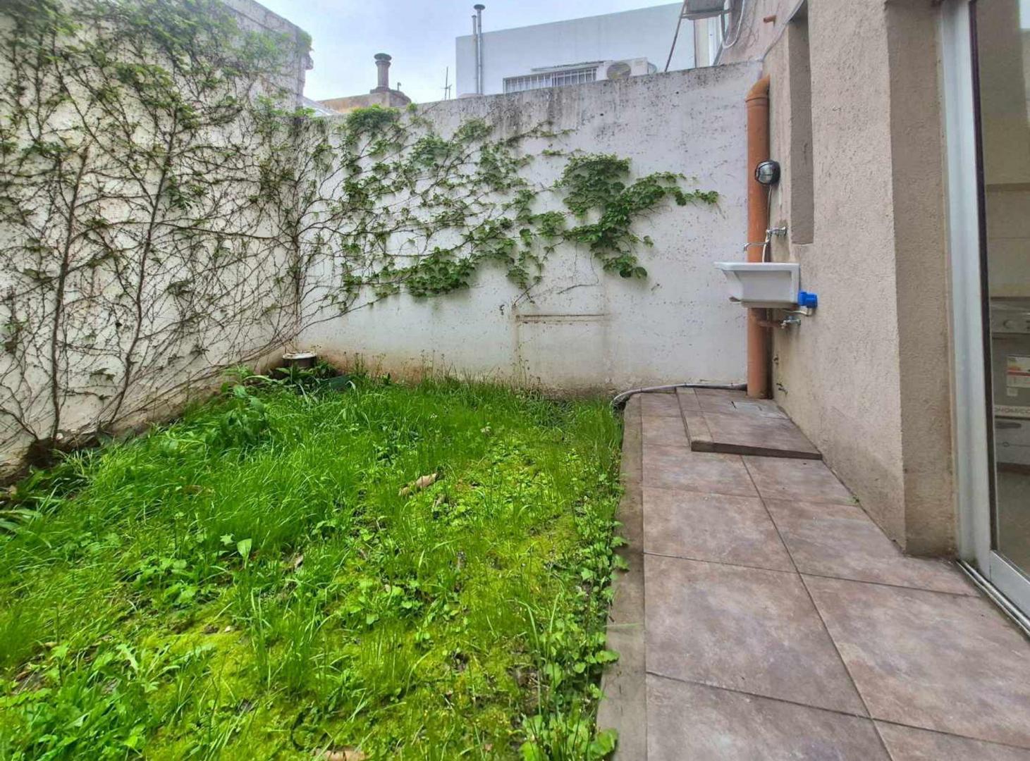Foto de ALQUILER MONOAMBIENTE CON PATIO VILLA SANTA RITA, imagen 4