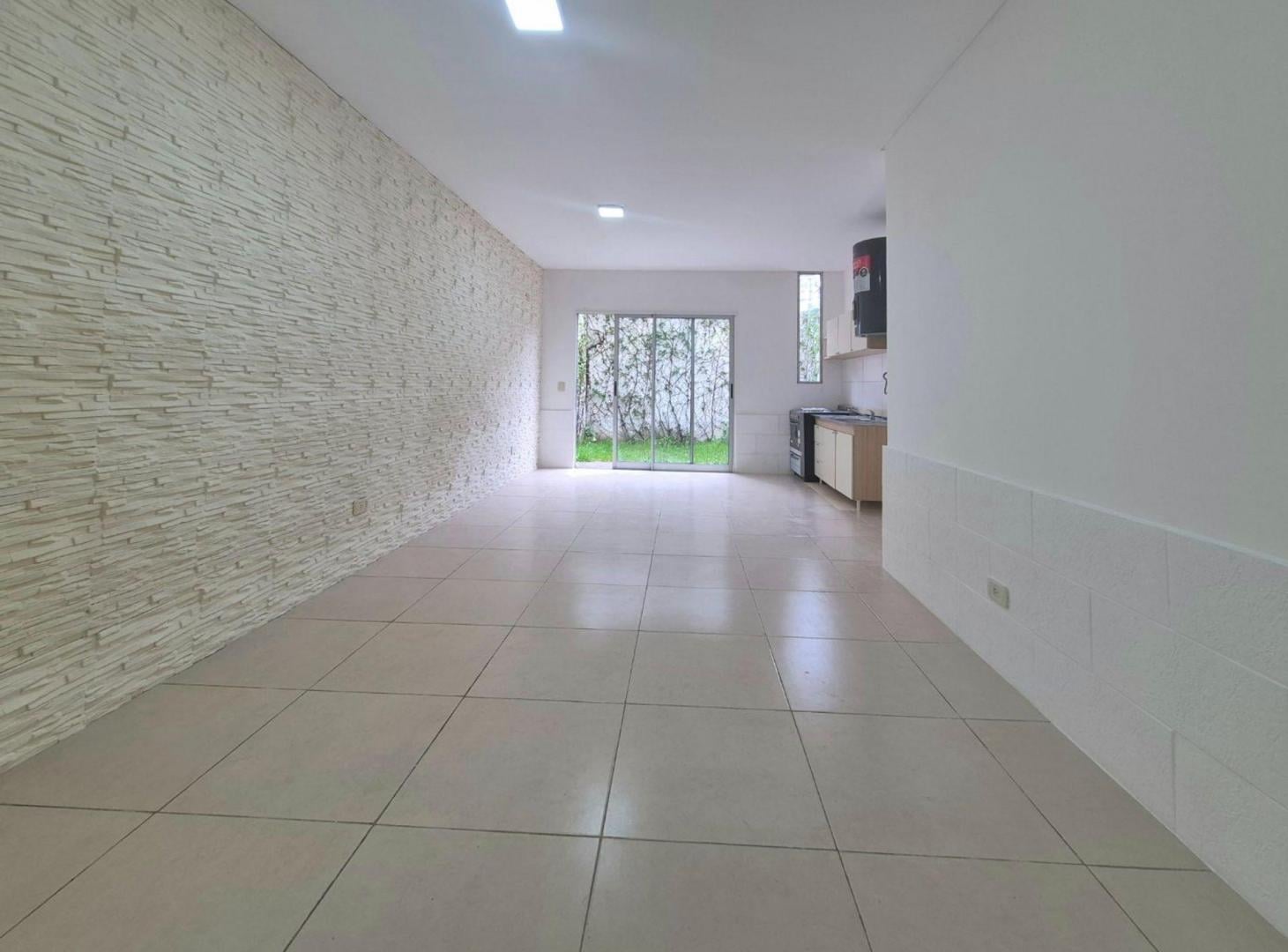Foto de ALQUILER MONOAMBIENTE CON PATIO VILLA SANTA RITA, imagen 1