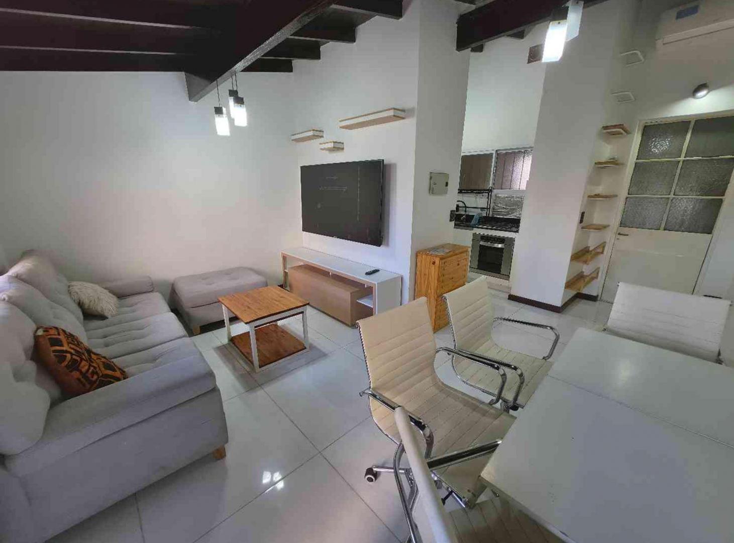 Foto de Alquiler Departamento 2 Ambientes Flores AMOBLADO, imagen 1