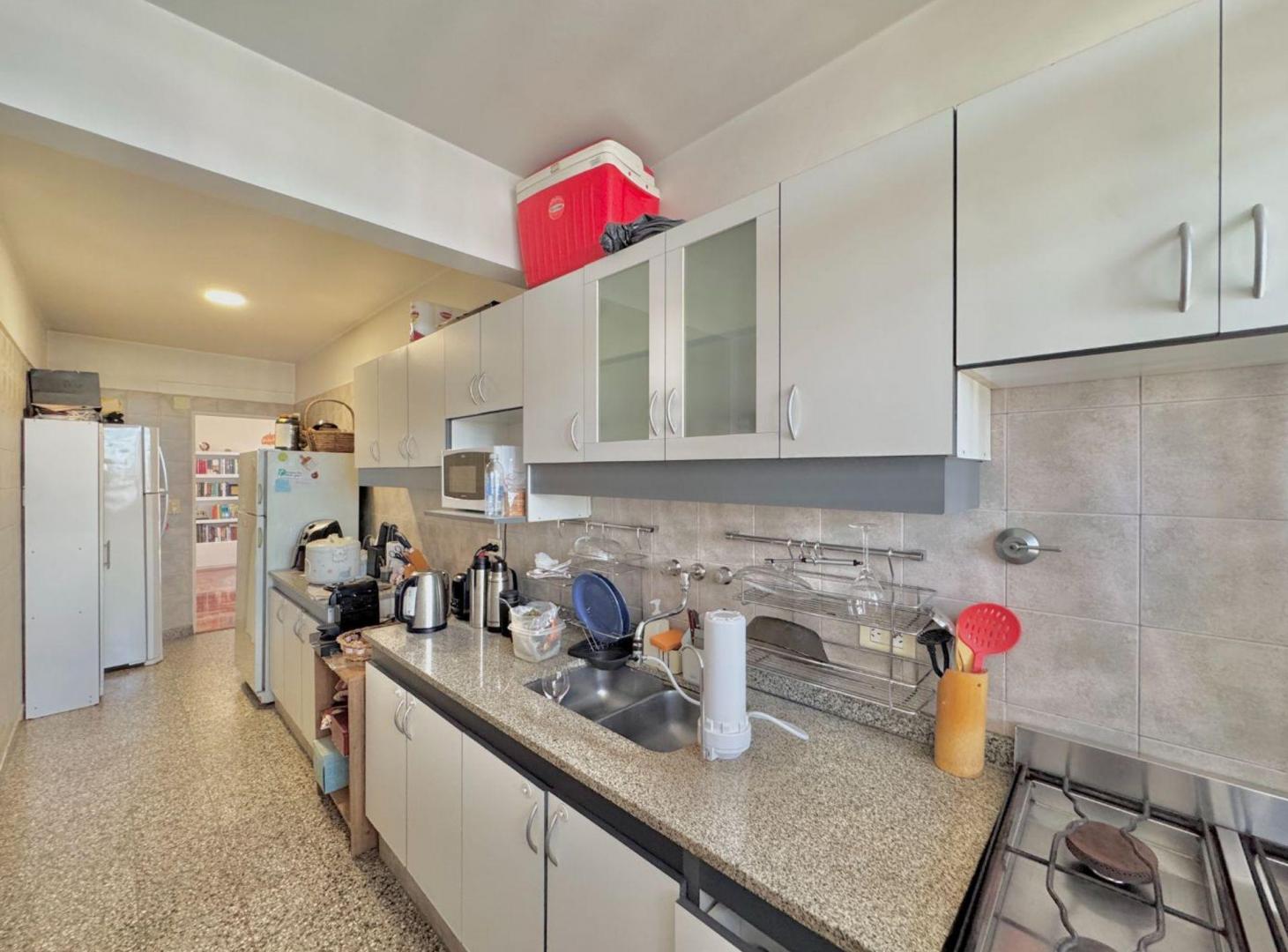 Foto de VENTA DEPARTAMENTO 4 AMBIENTES EN FLORES LUMINOSO, imagen 1