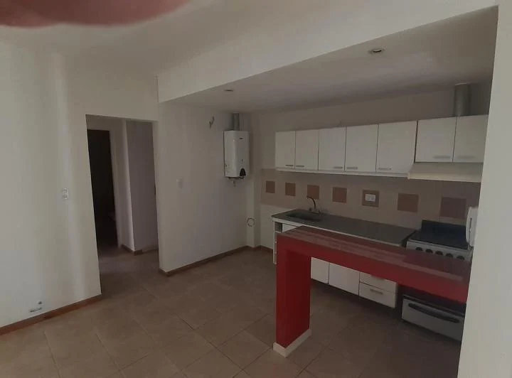 ALQUILO DEPARTAMENTO ZONA 4ta OESTE 3