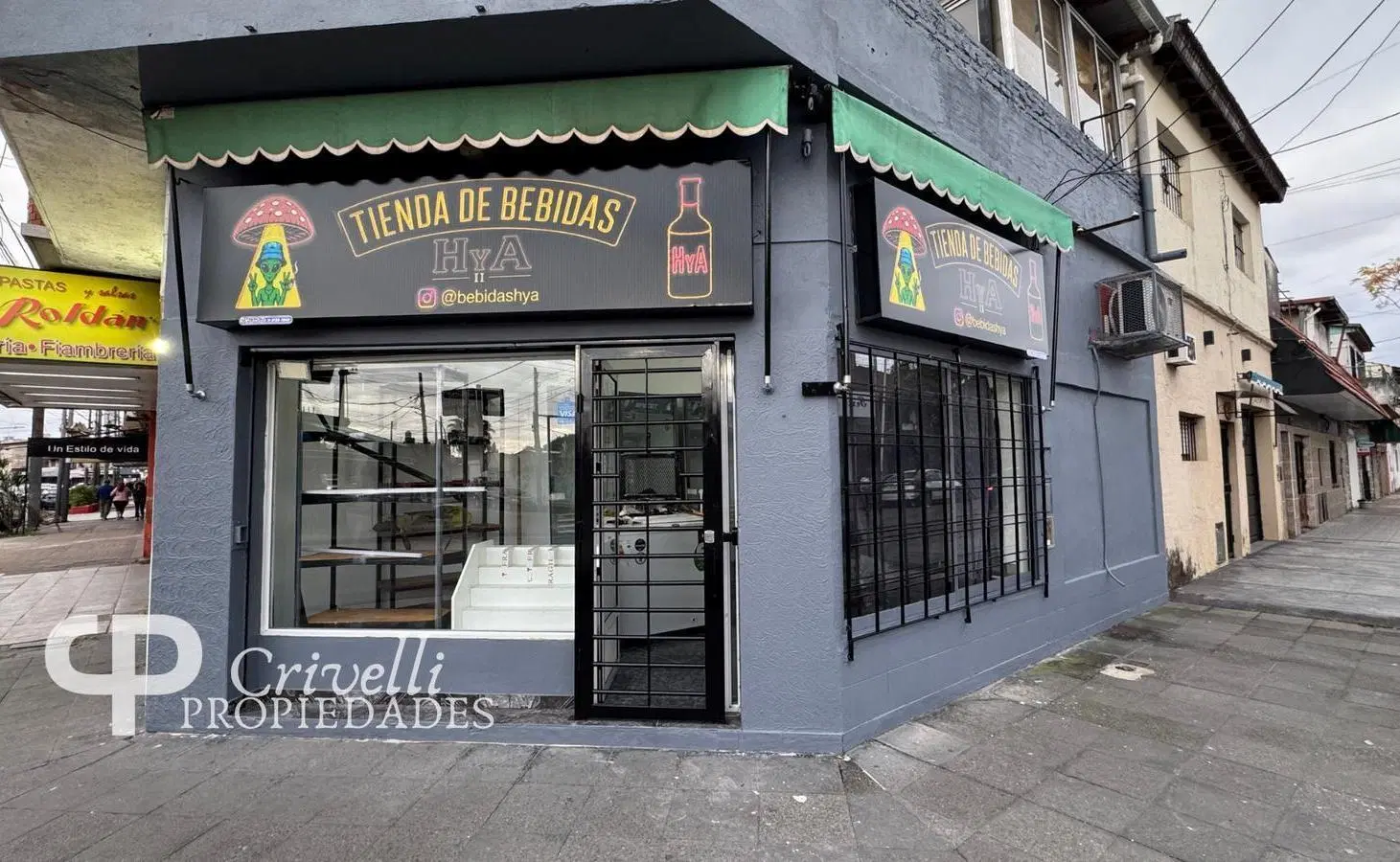 VENTA | 2 locales en centro comercial 2