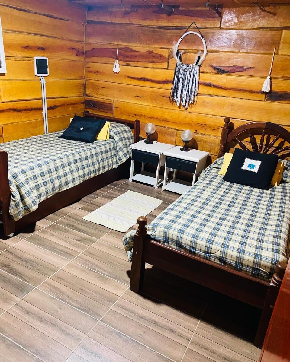 Foto de CABAÑA C/PILETA DE 3 AMB-STA TERESITA-CALAMUCHITA, imagen 2