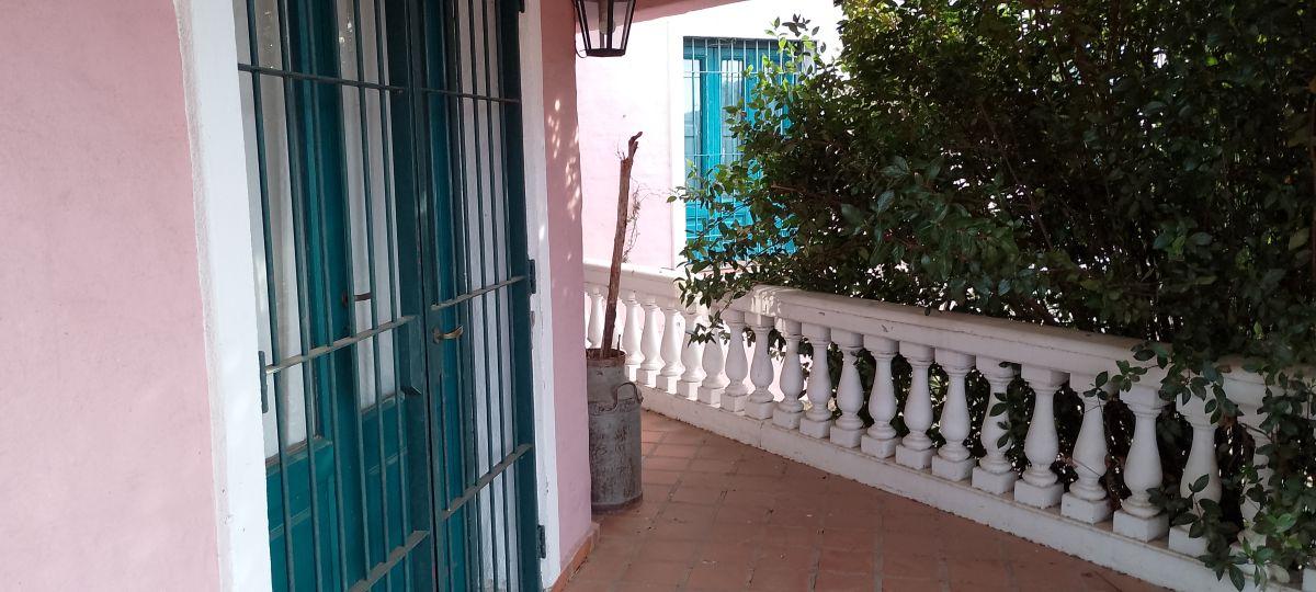 Foto de Casa de Estilo con Gran Parque de 6.900 m² y Pileta – Santa Mónica, imagen 3