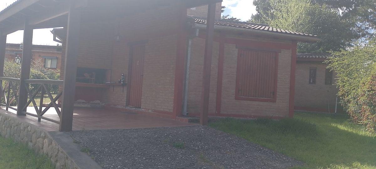 Foto de ALQUILER PERMANENTE-CASA DE 2 DORMITORIOS-SANTA MONICA., imagen 1