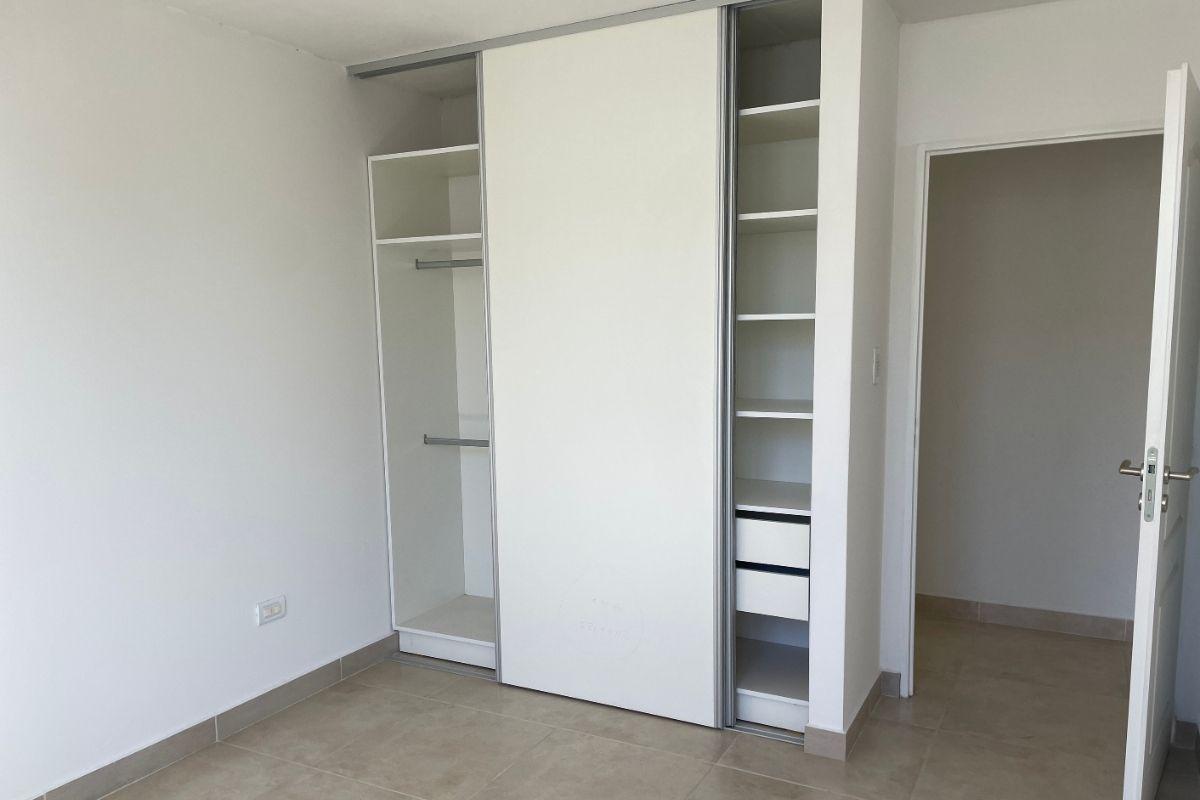 Foto de Departamento en PB de 2 Dormitorios con Patio a estrenar en Tandil, imagen 3