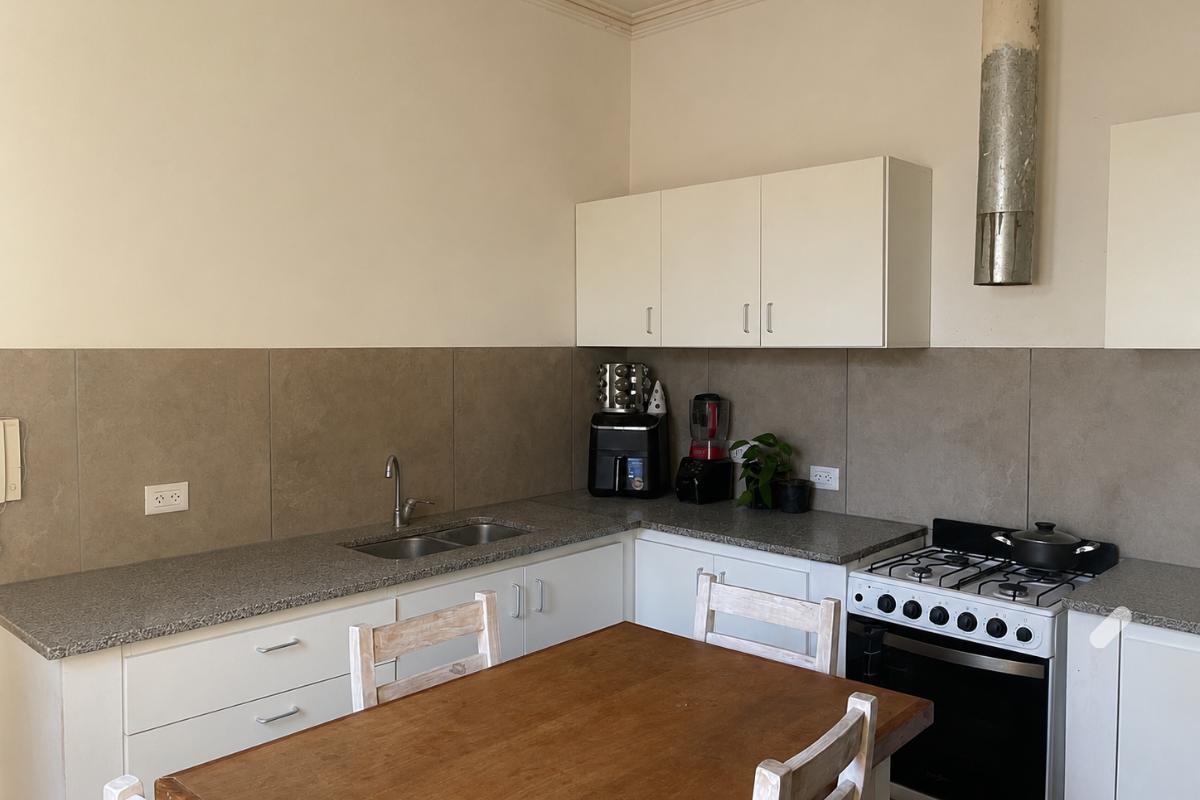 Foto de Casa a terminar de 160m2 en venta – Centro de Tandil, imagen 2