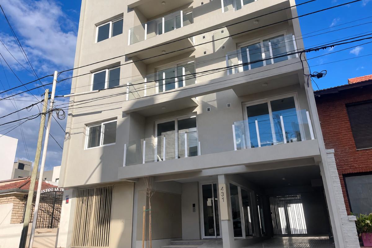 Foto de Departamento a estrenar de 1 dormitorio con balcón y cochera cubierta., imagen 2