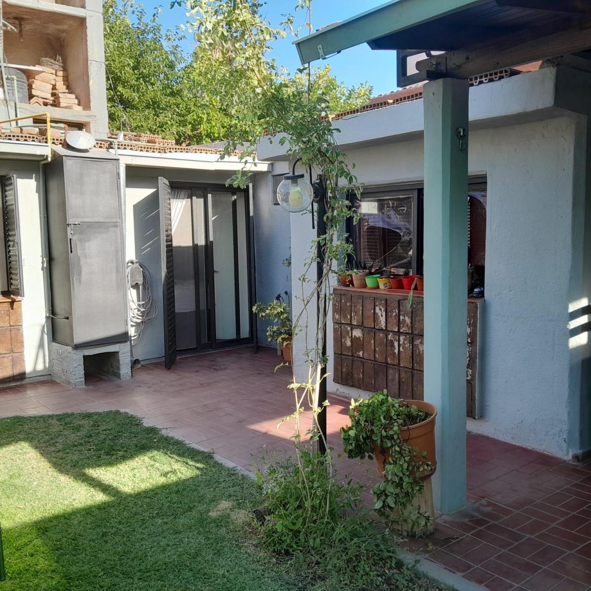 Hermosa Casa en Carrodilla 5