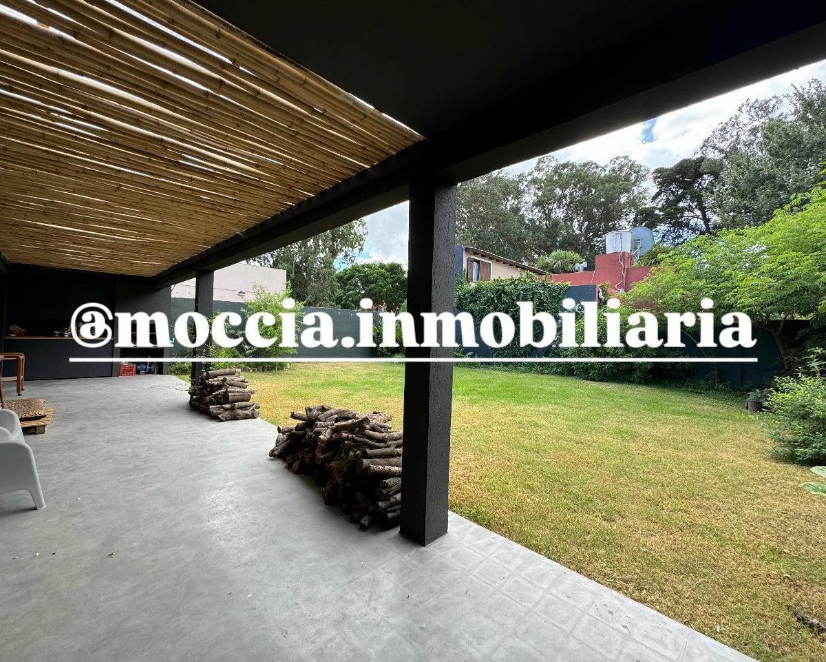 Hermosa y Moderna Casa en Venta, Barrio Atlantida, Apto Crédito. 2