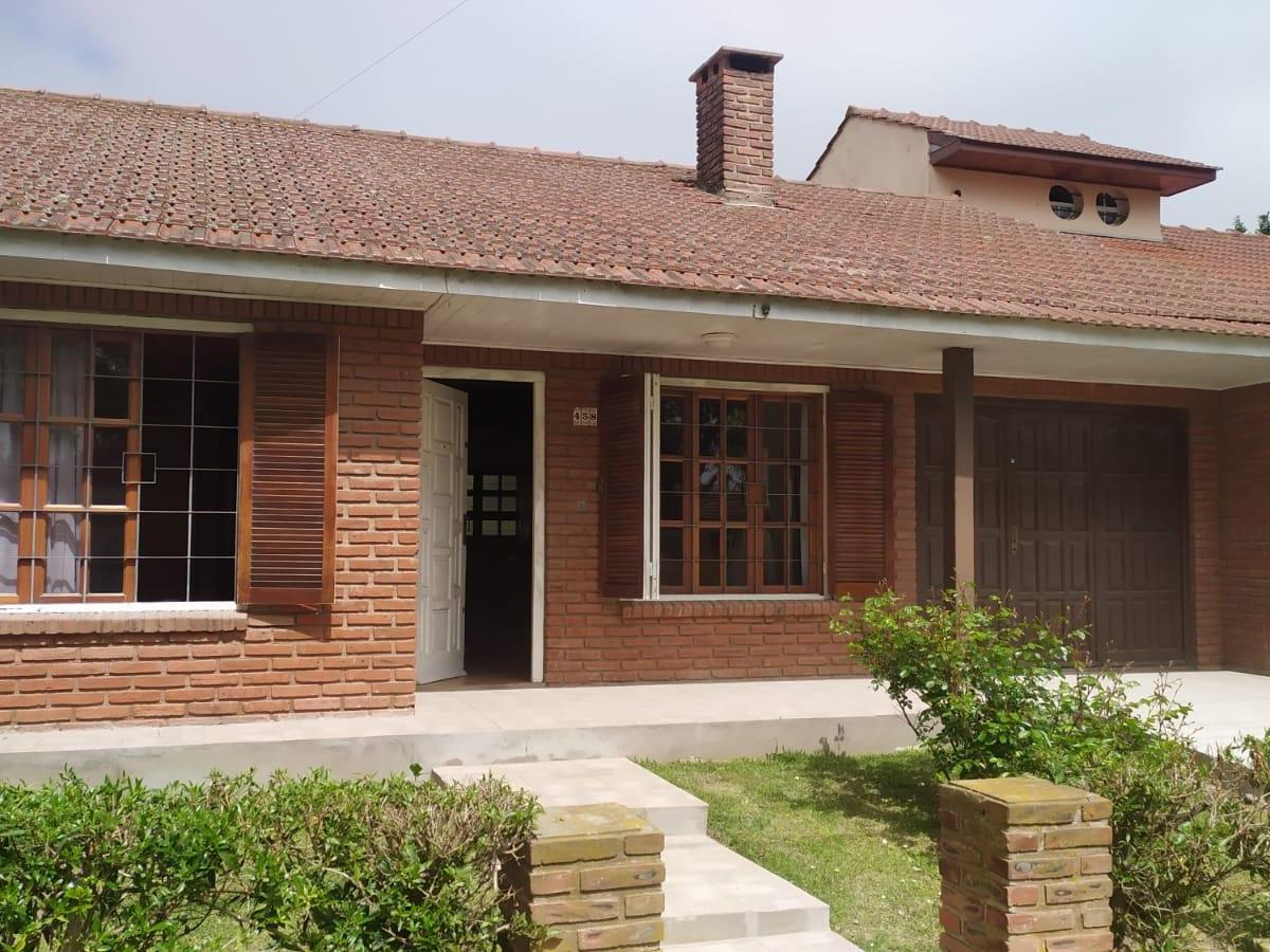 Excelente Chalet en Calle Monaco 438 5