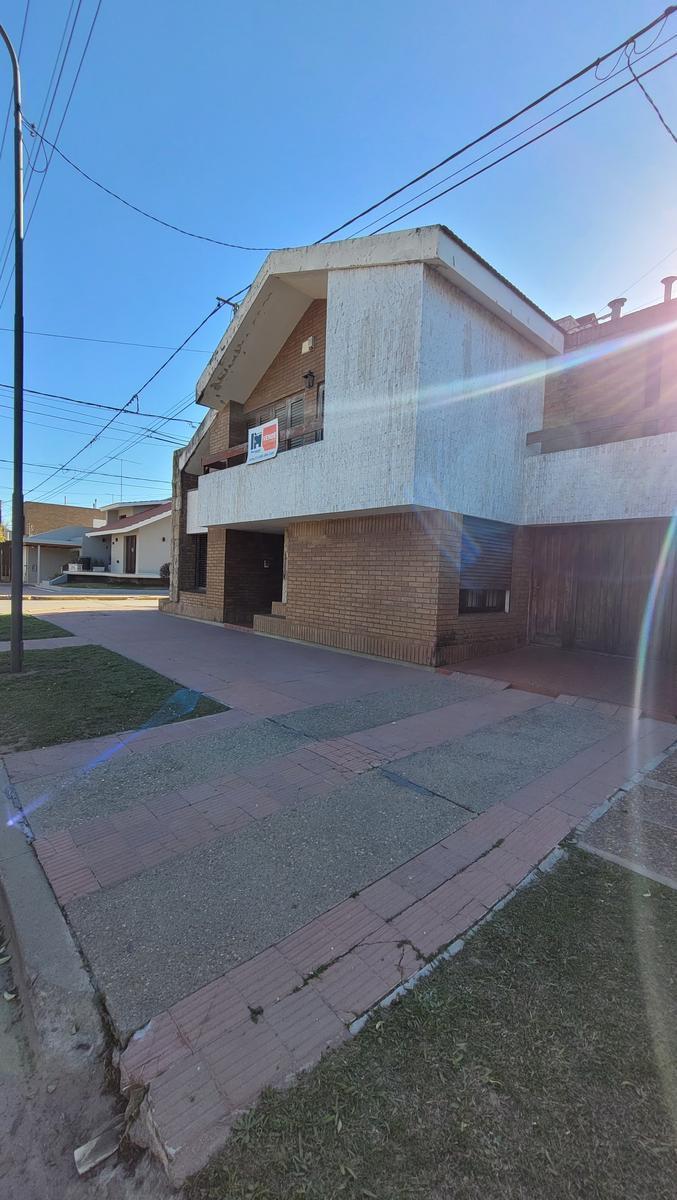 Casa en Venta en Oncativo 5