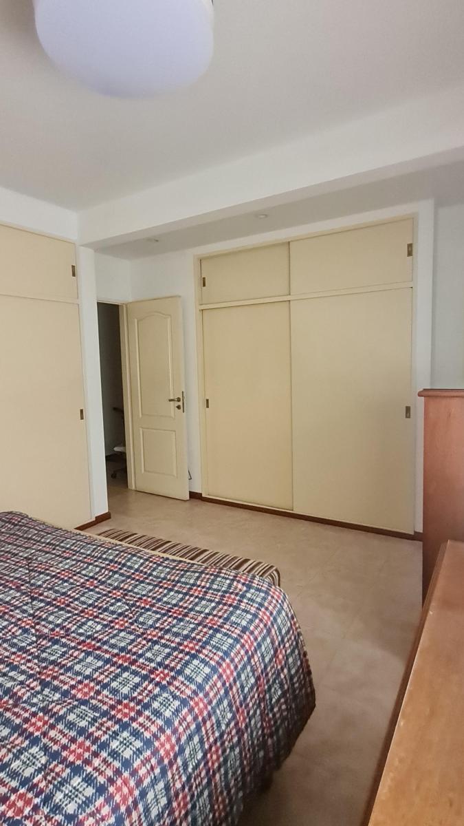 Hermoso Chalet 3 Plantas C/ Fondo y Pileta 3