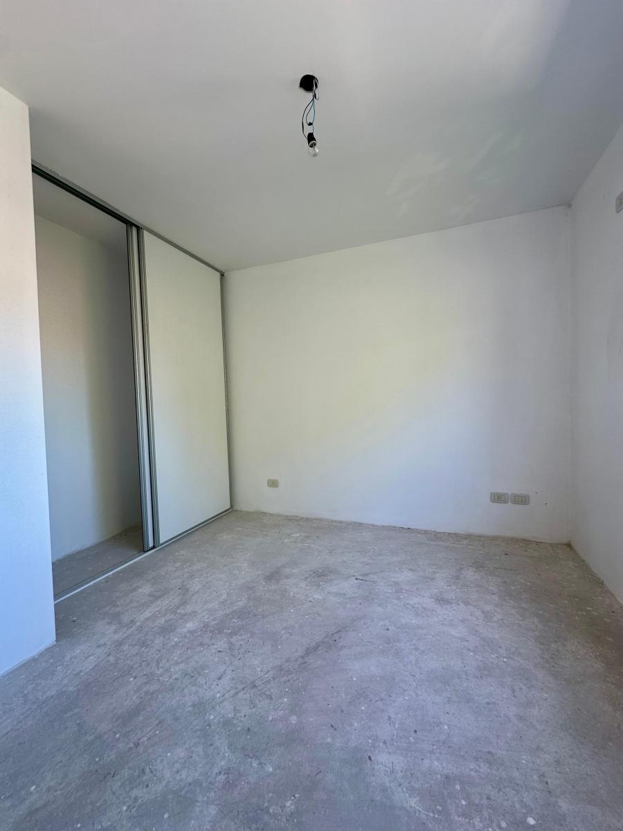 Foto de 3 amb. a estrenar con jardín y cochera - Al frente., imagen 5