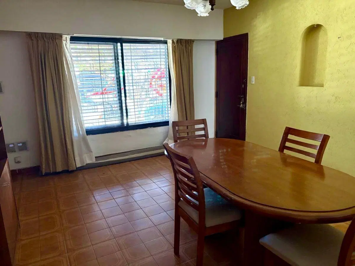 CHALET 4 DORM. Y 3 BAÑOS, PATIO Y GARAGE - IDEAL 2 FAMILIAS 4