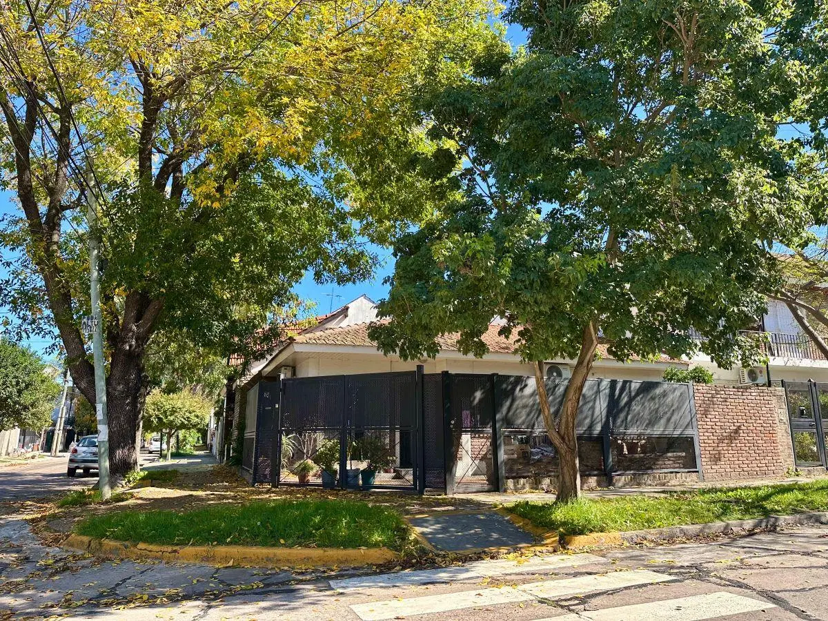 HERMOSO PH 4 AMBIENTES PB AL FRENTE - INMEJORABLE UBICACIÓN 1
