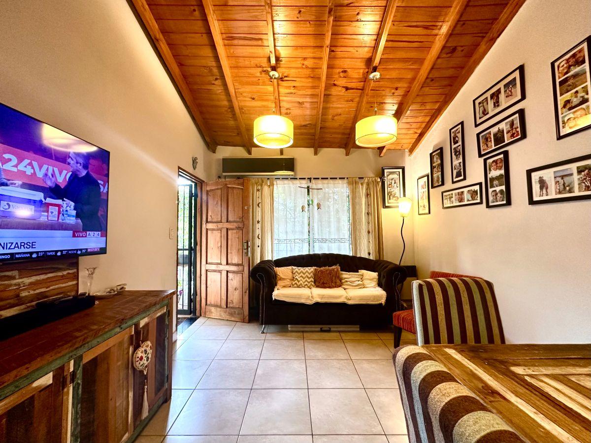 Foto de OPORTUNIDAD - INMEJORABLE PH EN PLANTA ALTA 5 AMBIENTES, imagen 1