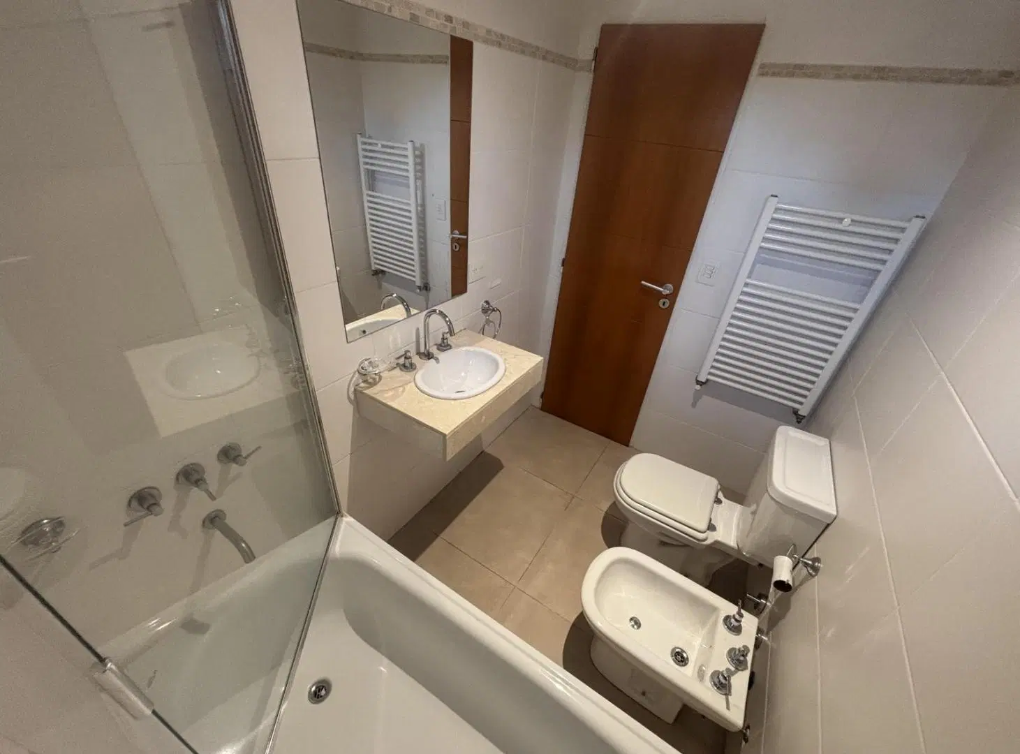 VENTA DEPTO 3 AMBIENTES CON COCHERA - ITUZAINGO 5