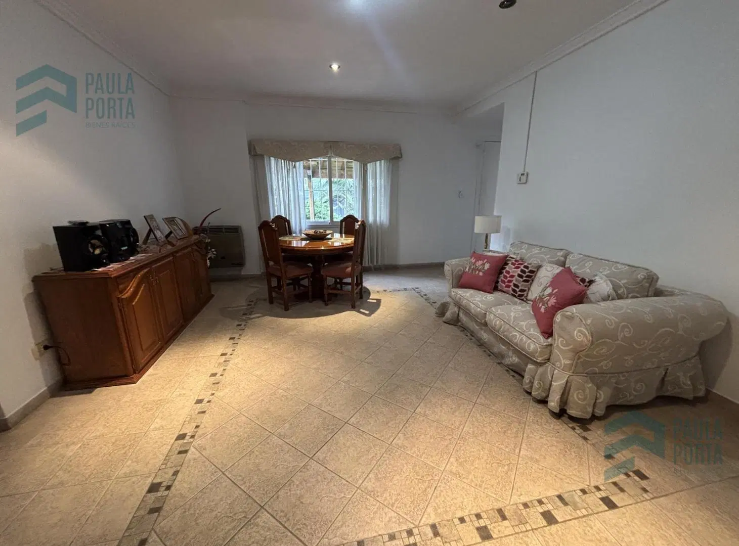 VENTA Impecable chalet en planta baja 4 ambientes 4
