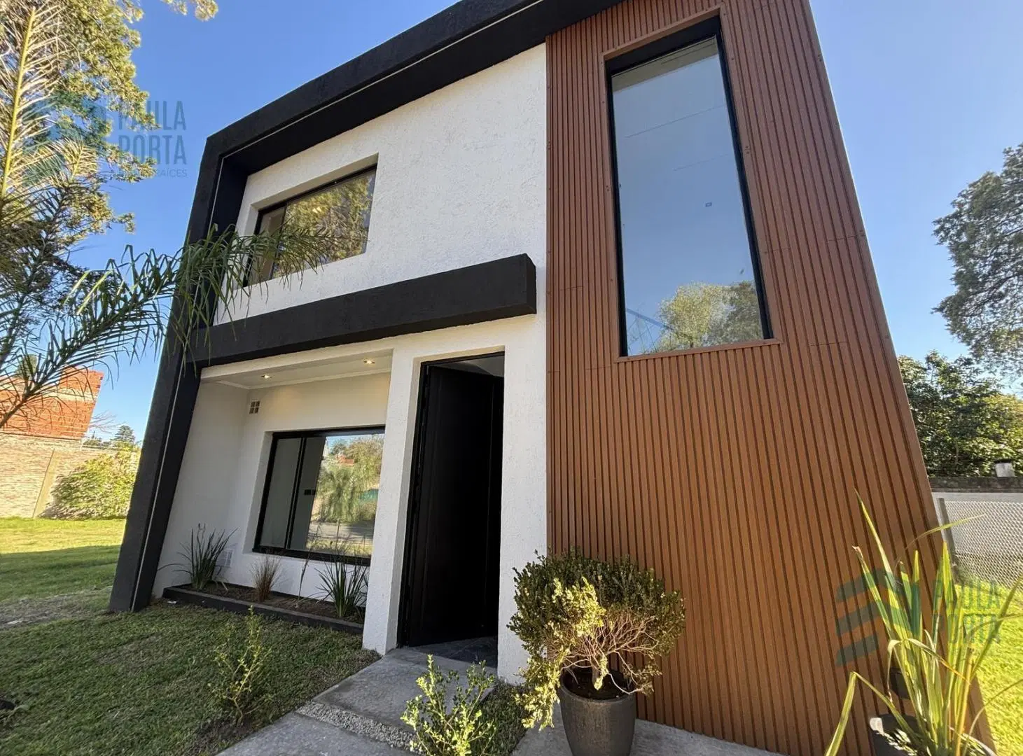 Venta Casa a estrenar en Condominio cerrado - Parque Leloir- Ituzaingo 4