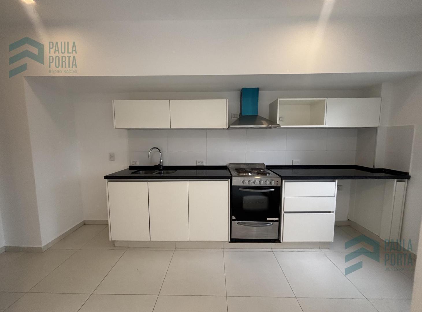 Foto de Departamento 2 Ambientes con COCHERA en ALQUILER, imagen 4