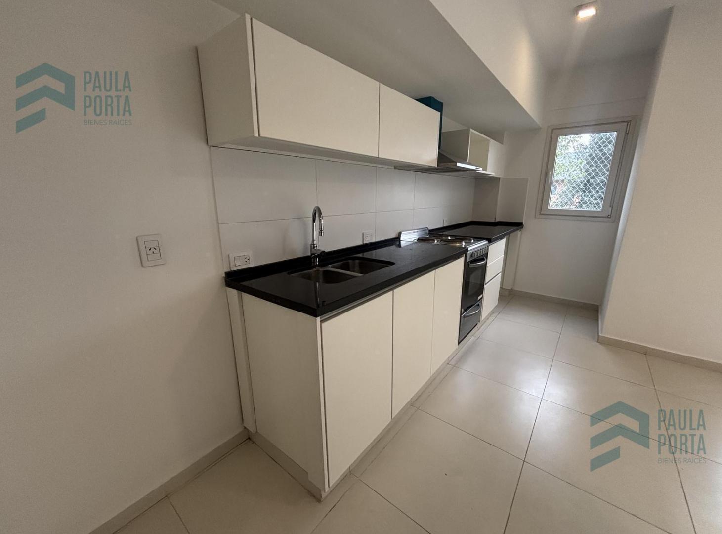 Foto de Departamento 2 Ambientes con COCHERA en ALQUILER, imagen 2